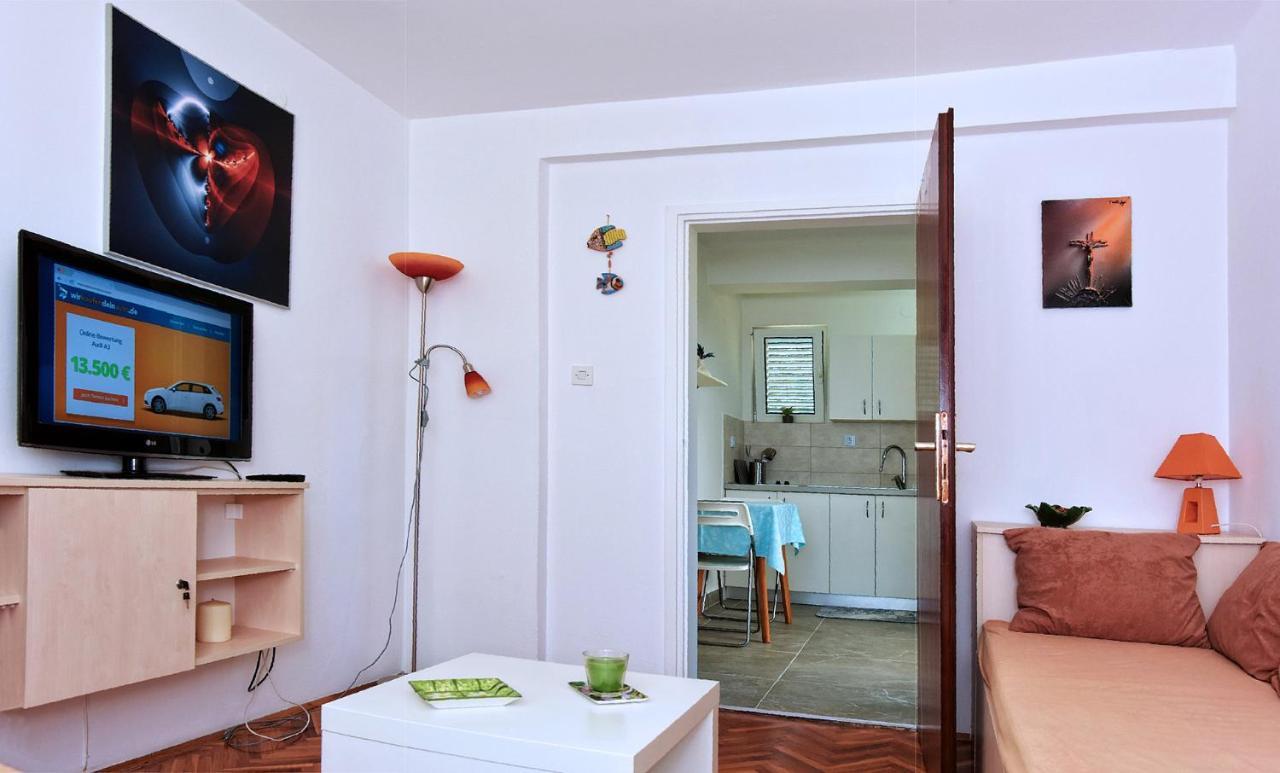קרק Apartment Gerber Krk מראה חיצוני תמונה