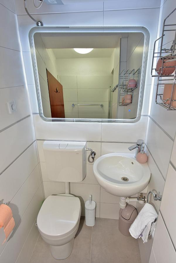 קרק Apartment Gerber Krk מראה חיצוני תמונה